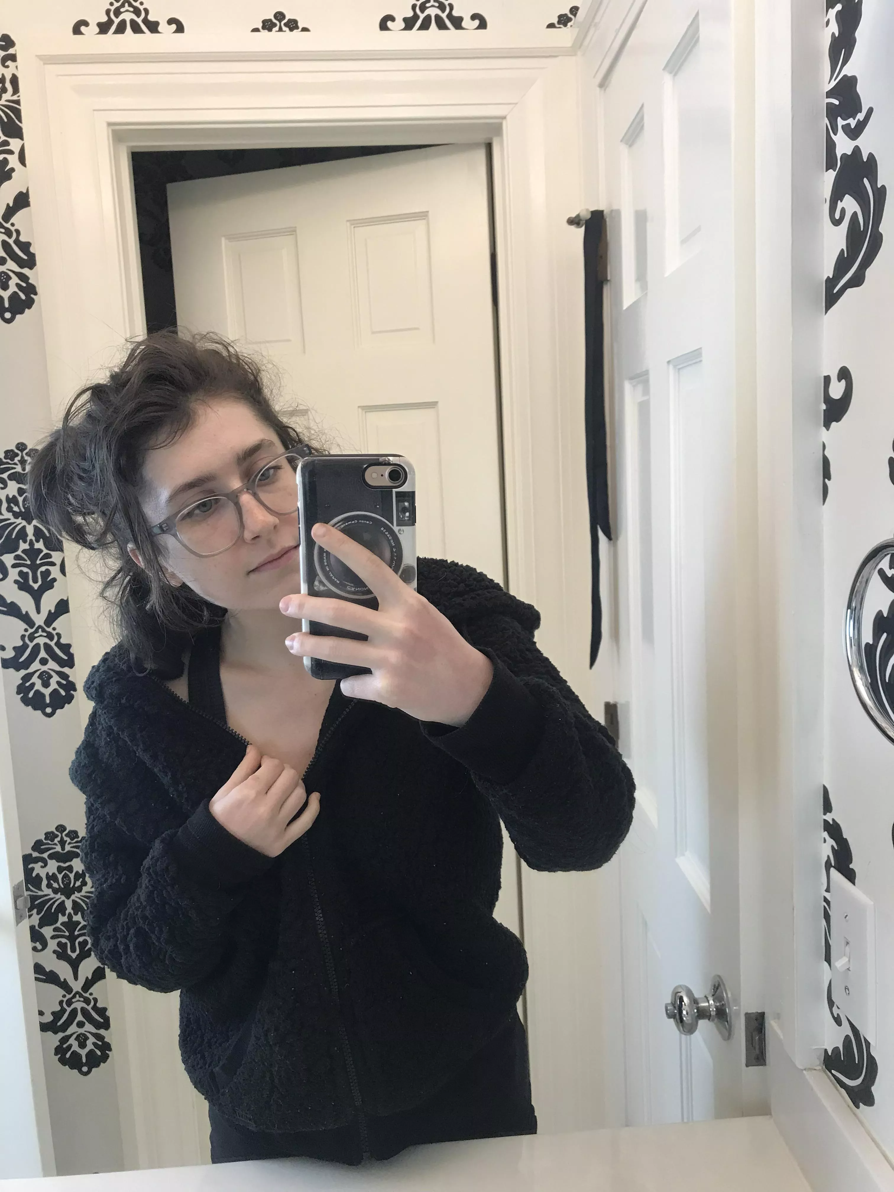 It’s all good in mi hood posted by snug_cat