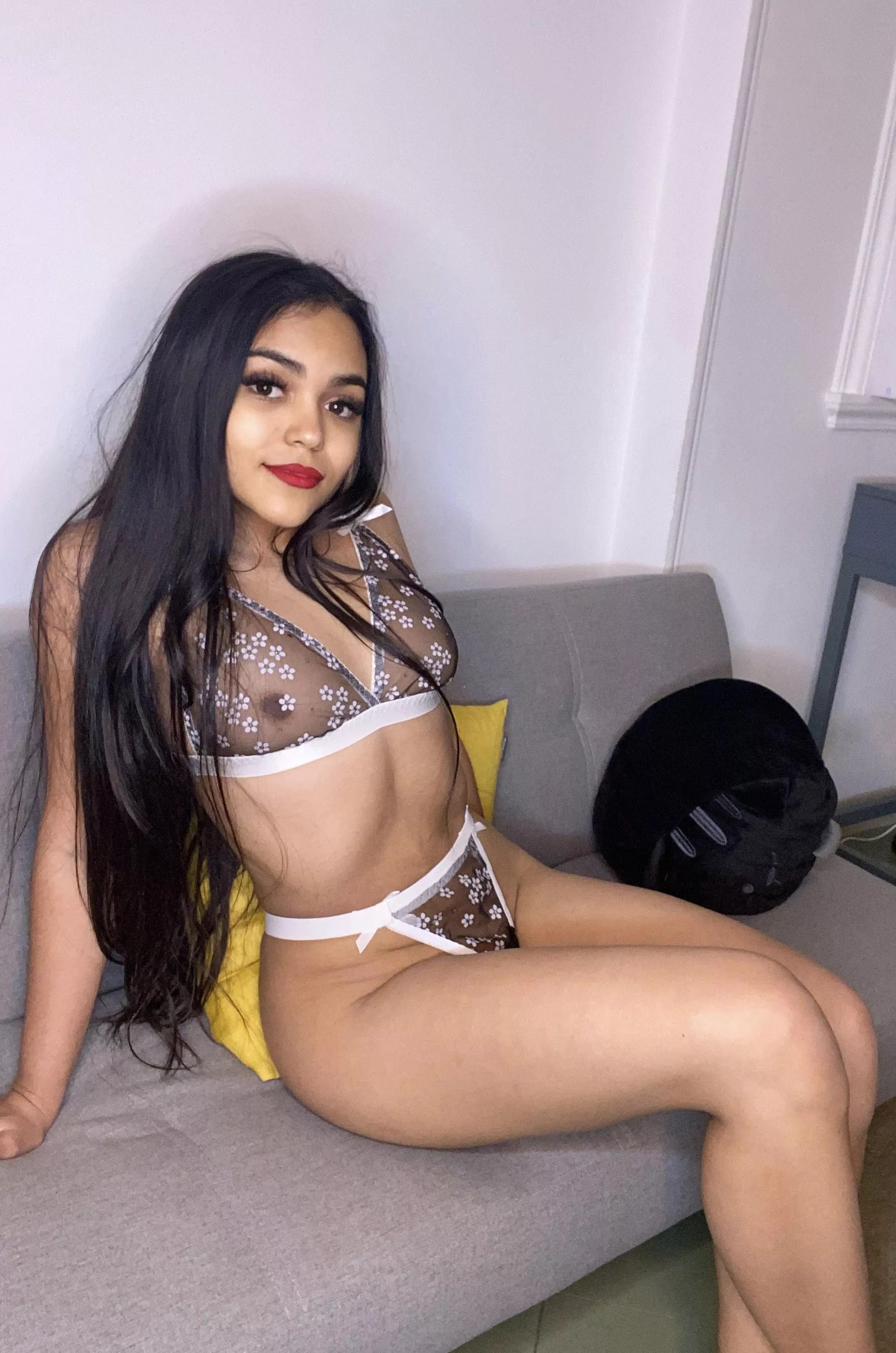 It’s wet Wednesday. And I feel good posted by Biancaswa