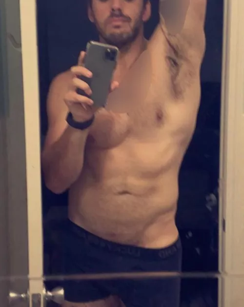 Just a 6’4” guy looking for someone to throw around the bedroom. Any volunteers? (M) by scottyb61555