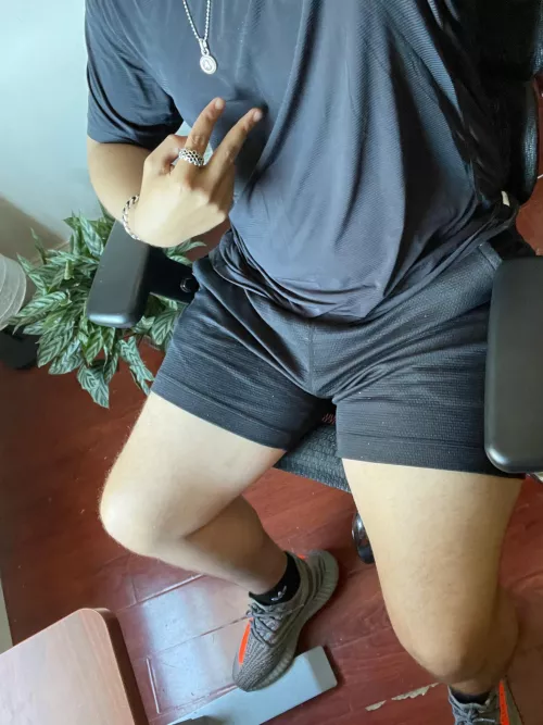 Just relaxing in my shorts by Kum-King