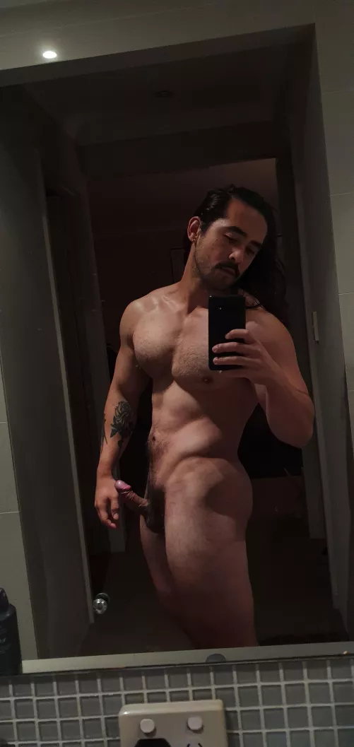 Let's start the long weekend right by ChordPalace