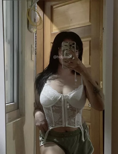 mmmm hi (f) by deswaifu