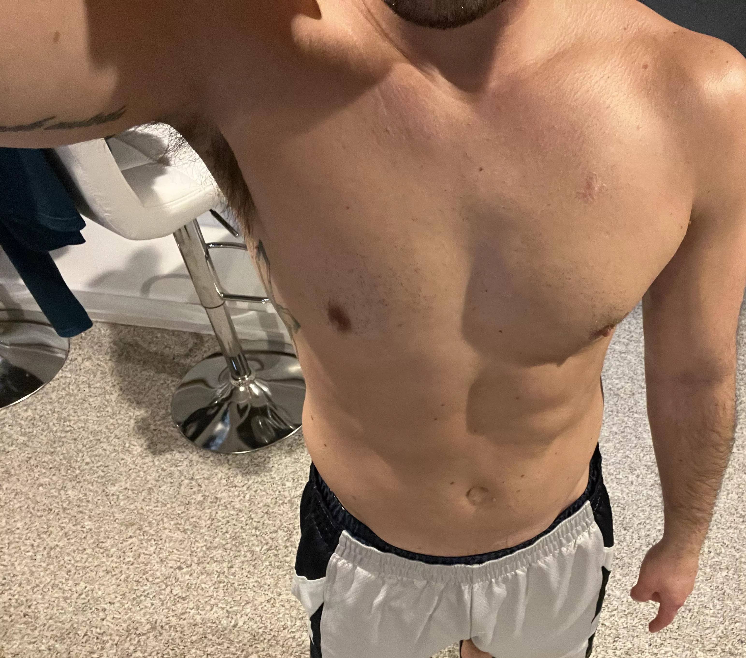 Need a gy[m] buddy for chest day 💪 posted by Fit_Advertising8975