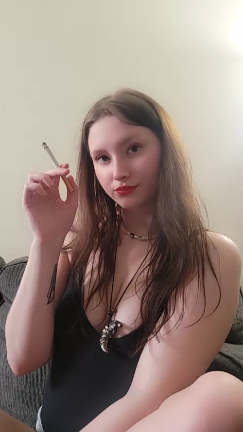 Never a bad time for a smoke by daarctickitty