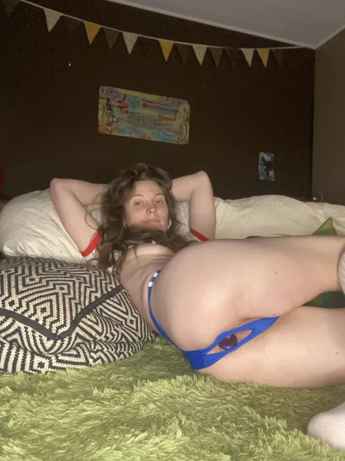 Plug and chill by girlfriendofkyoshi