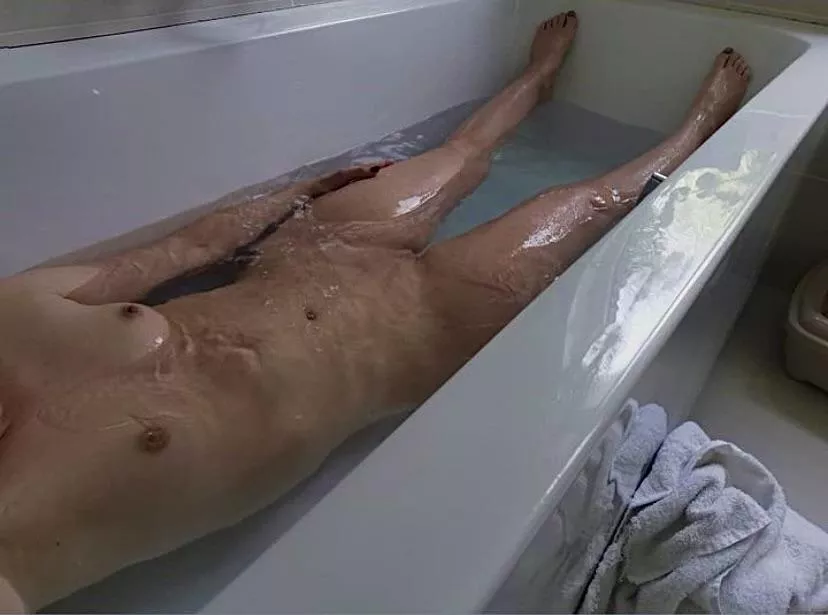 Relaxing and washing off the stable smells!! posted by NakedCountryGirl