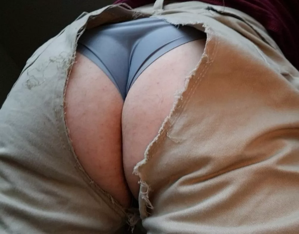 Split posted by thatrudehomie