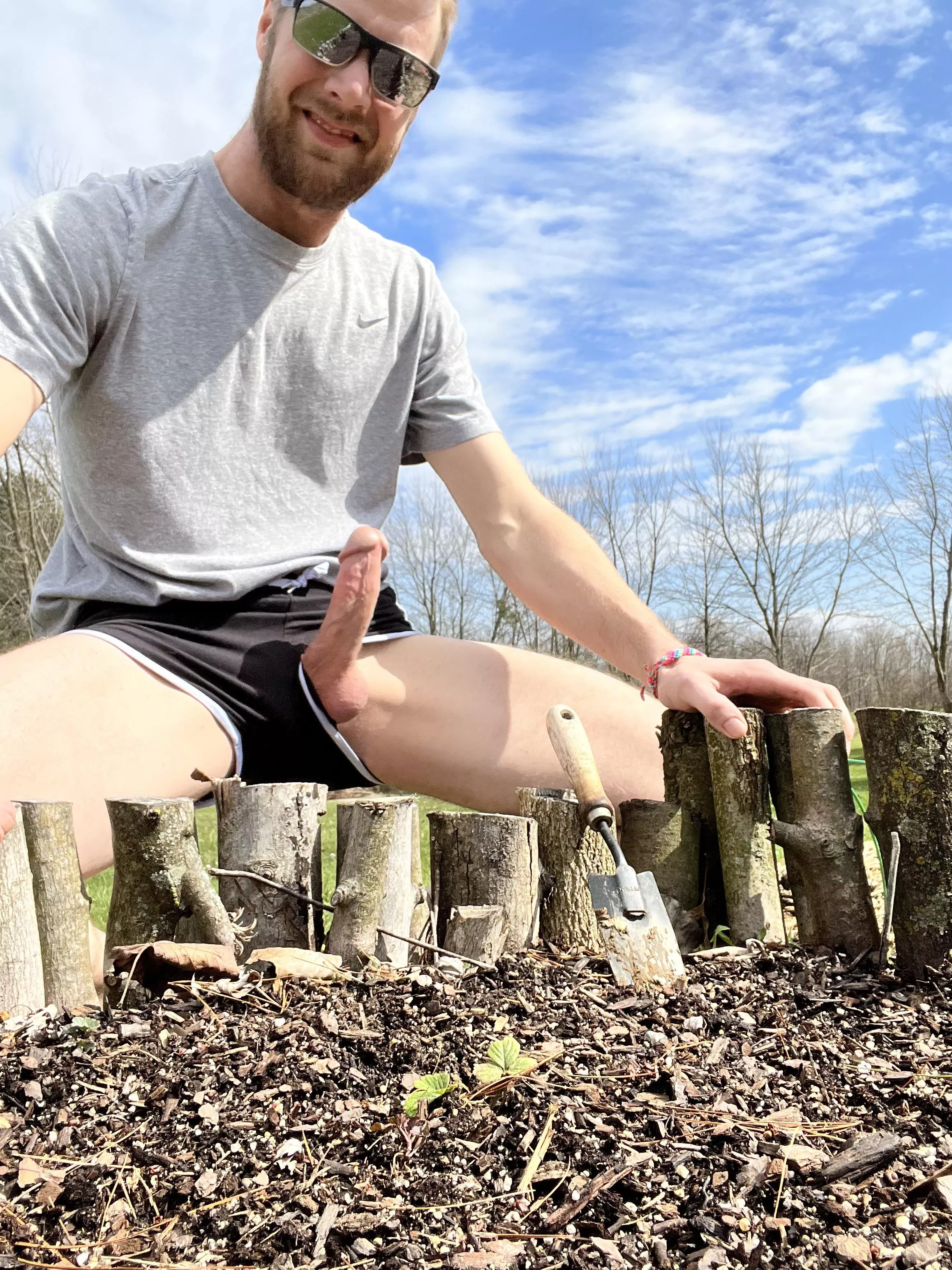 Spring has sprung, you dig? posted by pmd_bi