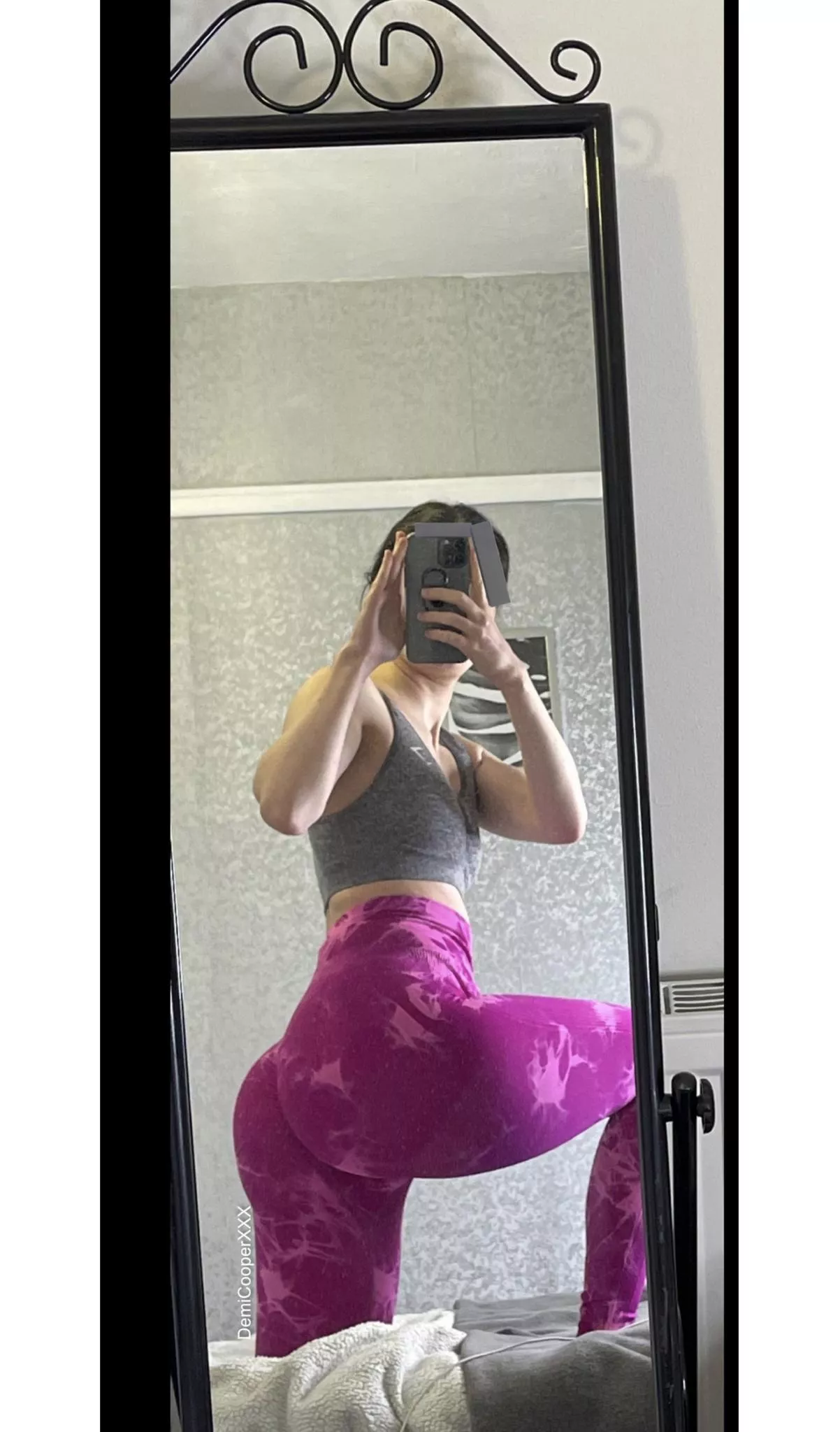 The tighter the better posted by DemiCooperXXX