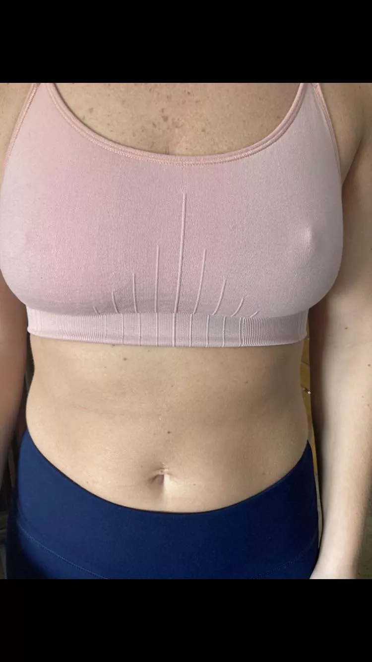 Time for a run! It’s a tad chilly, need to warm up first ;) posted by Smgreen07