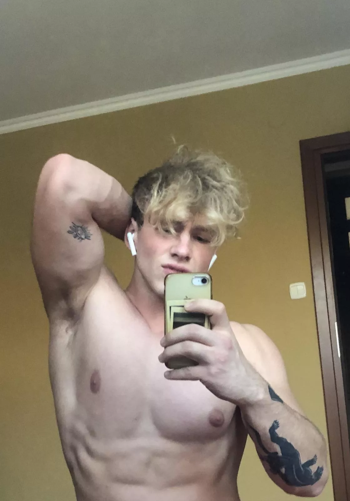 U up? posted by haael12