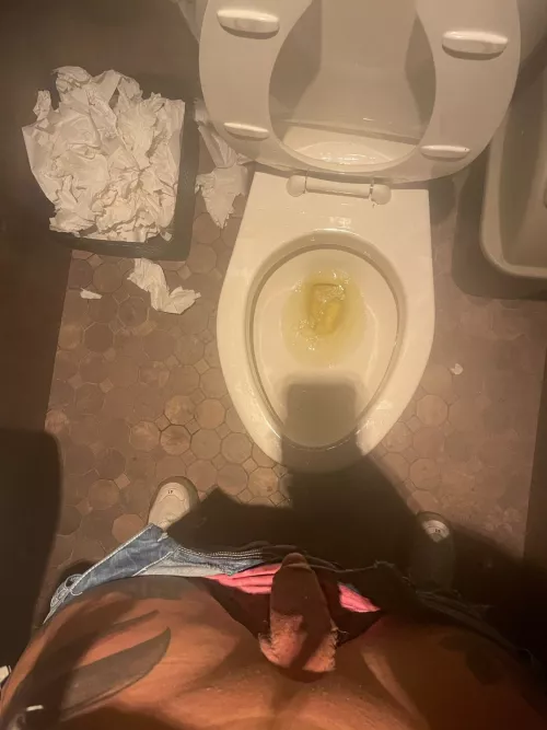 Venez dm pour un groupe trans by ParticularCamera205