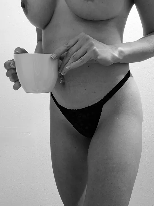 Wanting a refill. by bunnywithbenefits