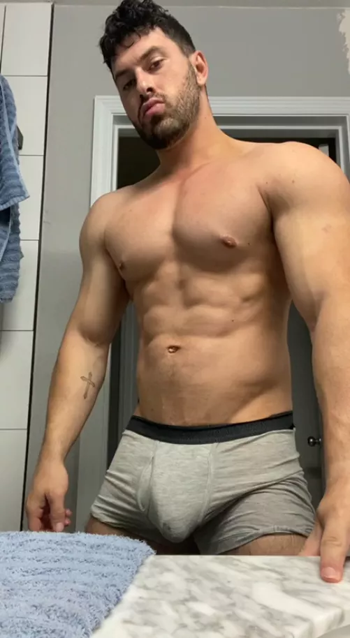 What did you see first? by theofficiallukee