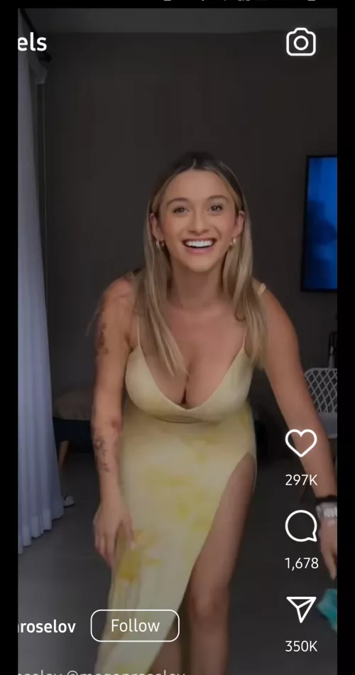 Who is this ? by Ontonious