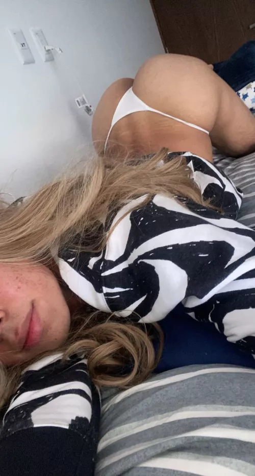 21 femboy 😚 more pics on profile, snap: abcmex by abcmex