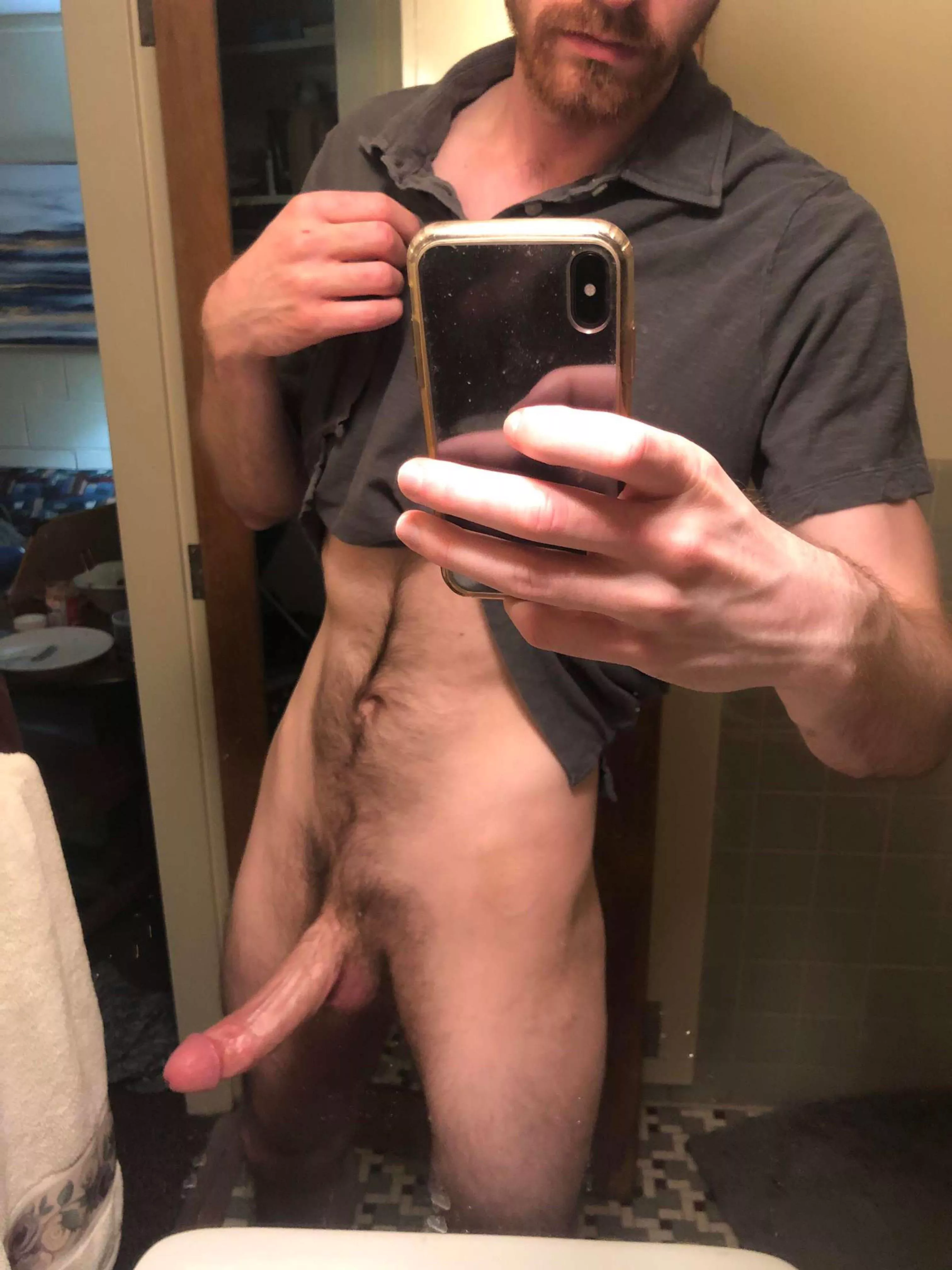 28 Looking for big dick top posted by jest457