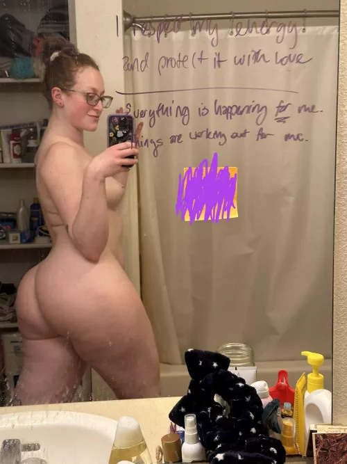 Big ole booty by mistymaven