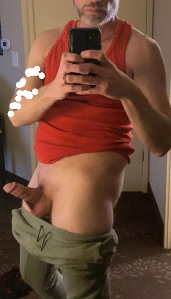 Come take Dad’s pants off (43) posted by IndianaGrey_HornyDad