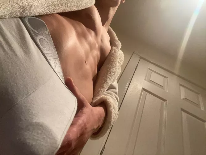 Do you like this big bulge here? 🍆💦 by leo-brooks