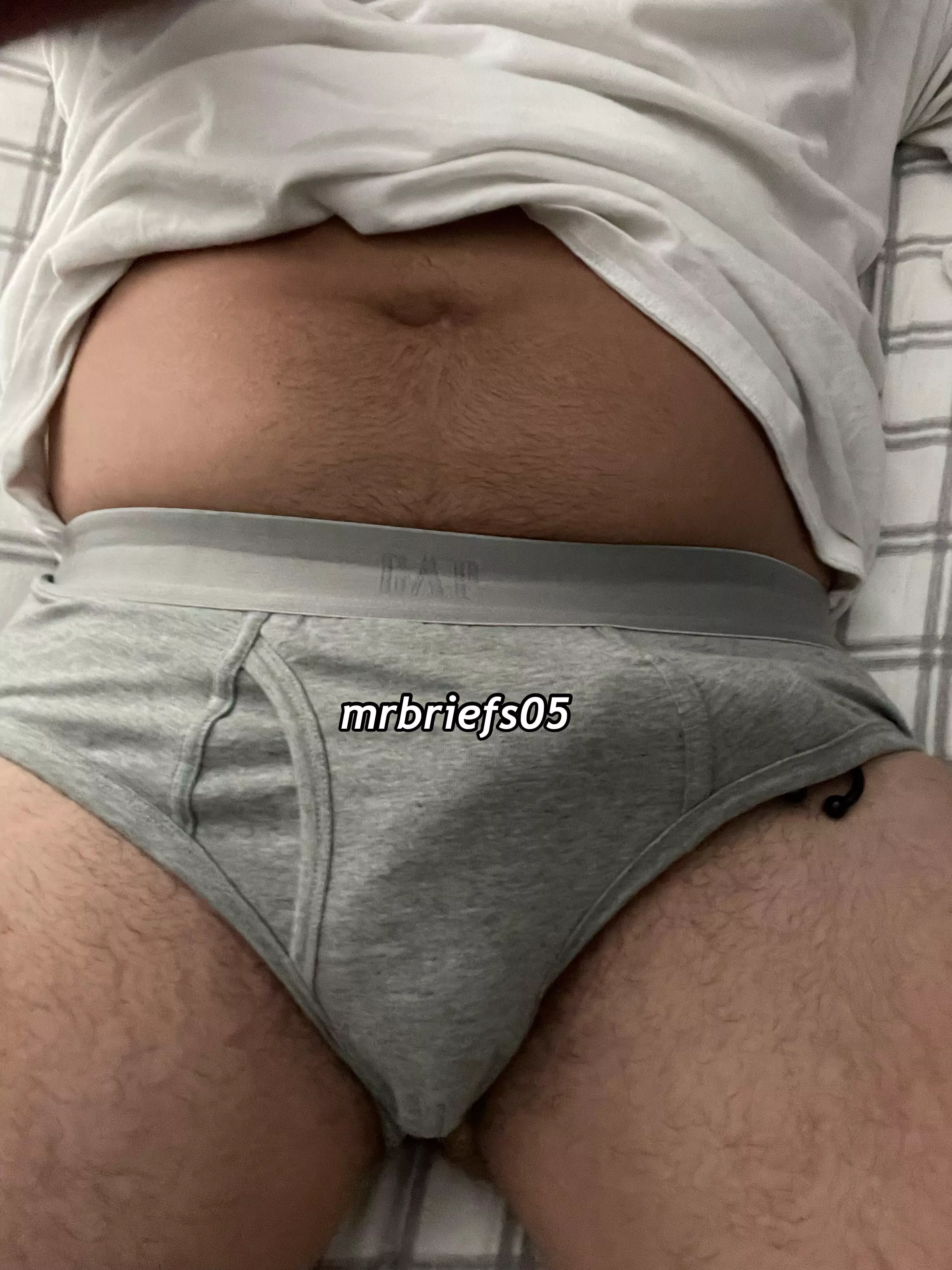 Good Bulging Morning…! Age [46] posted by mrbriefs05