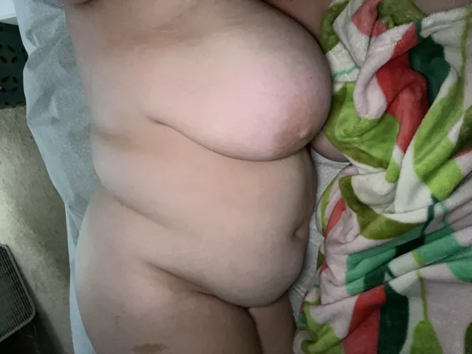 Good morning! by Curvymama90