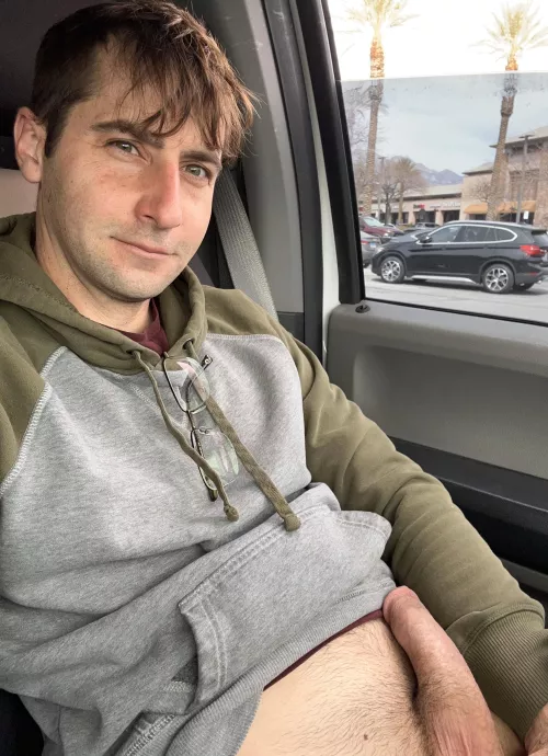 Good morning 🌞 will you come on my passenger side and make me a rock… 🪨.. 🙏 by Roo_lawnmaster