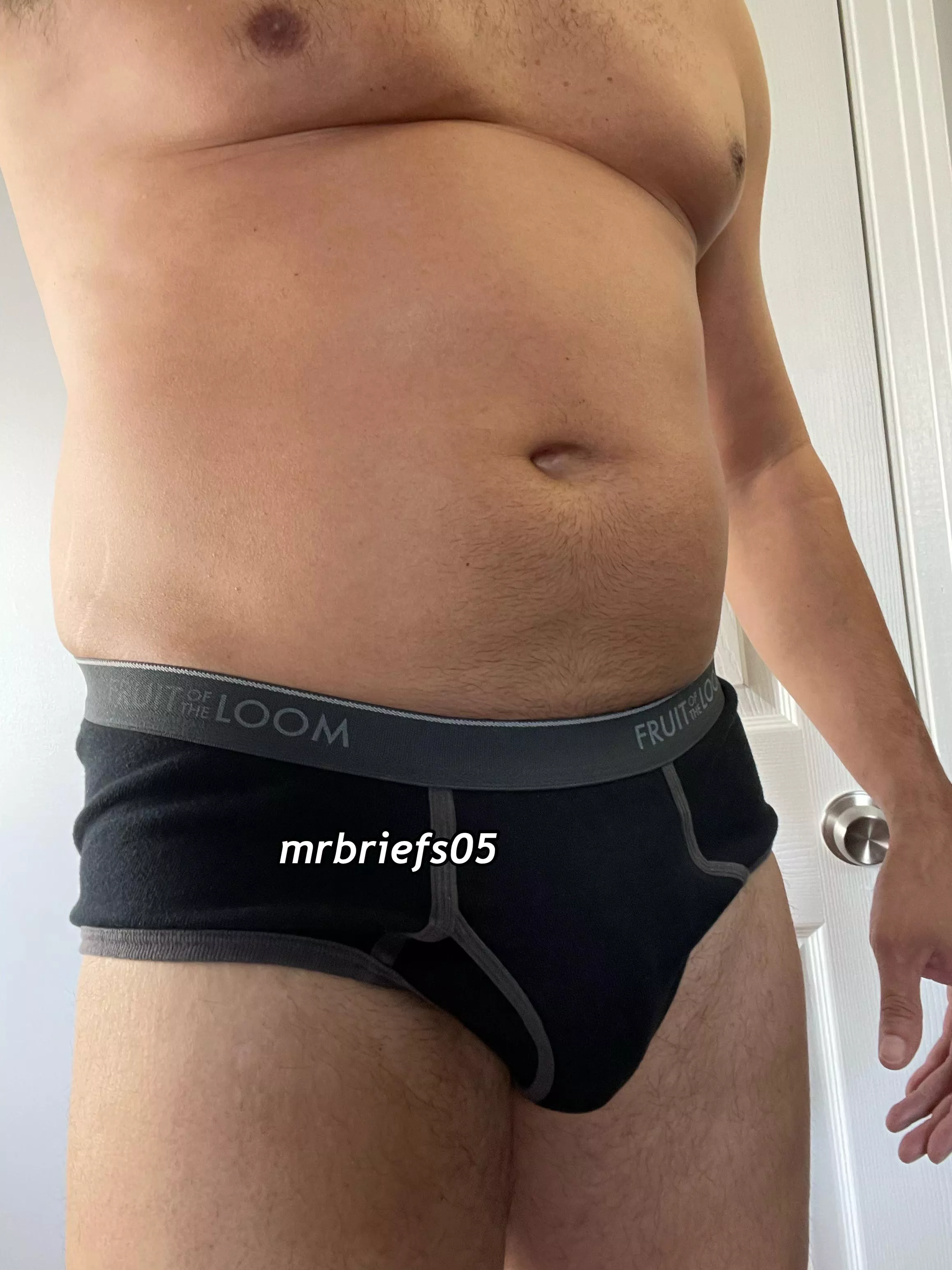 Have A Great Good Friday Everyone! 😘 Age 46 posted by mrbriefs05