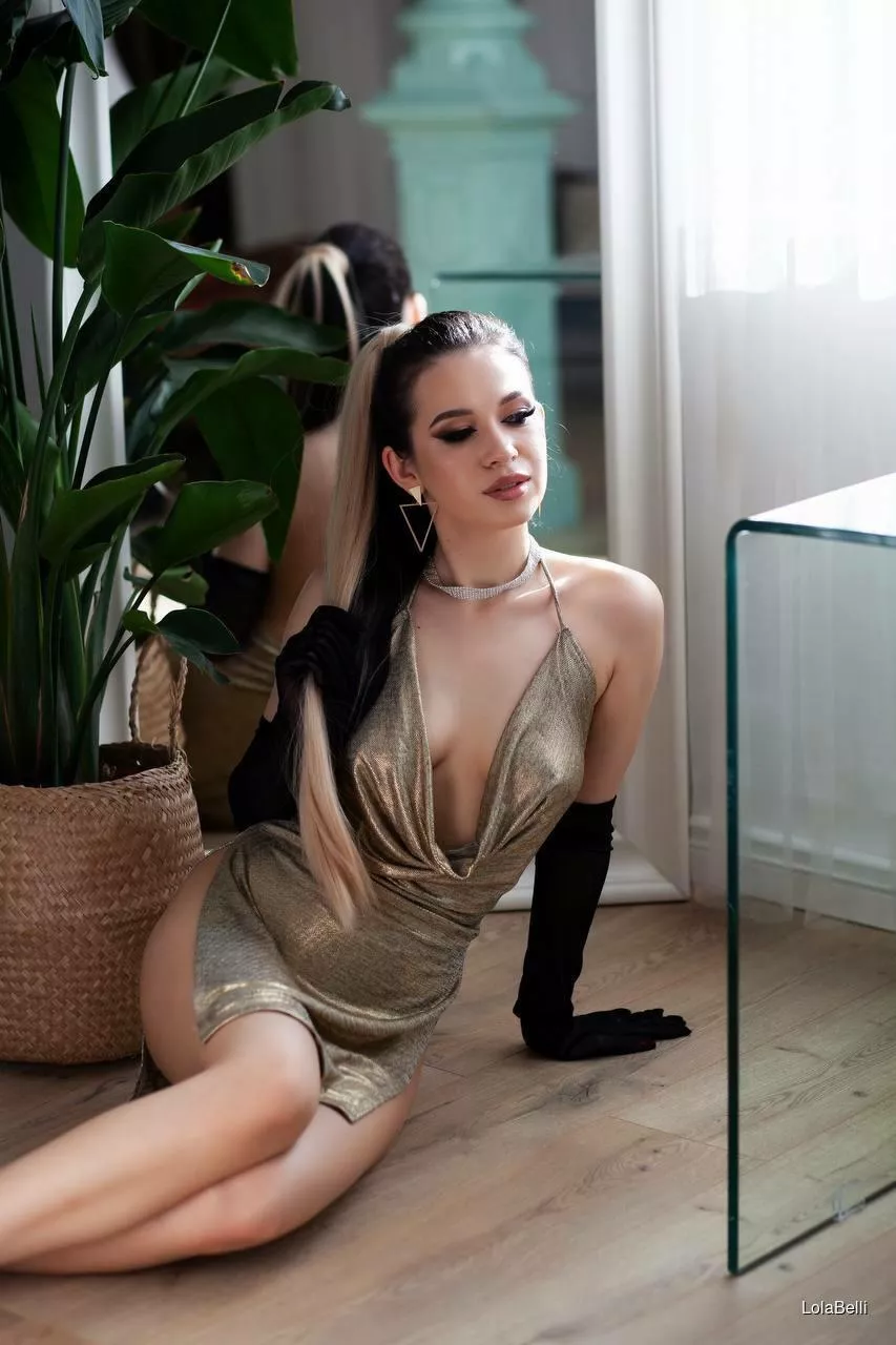 Hi hun, do you like what you see? posted by Lolaxelo