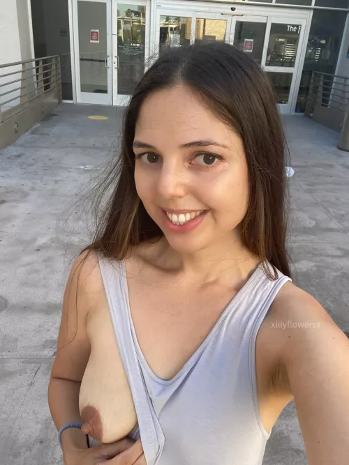 How much do you love my titties? by xlilyflowersx