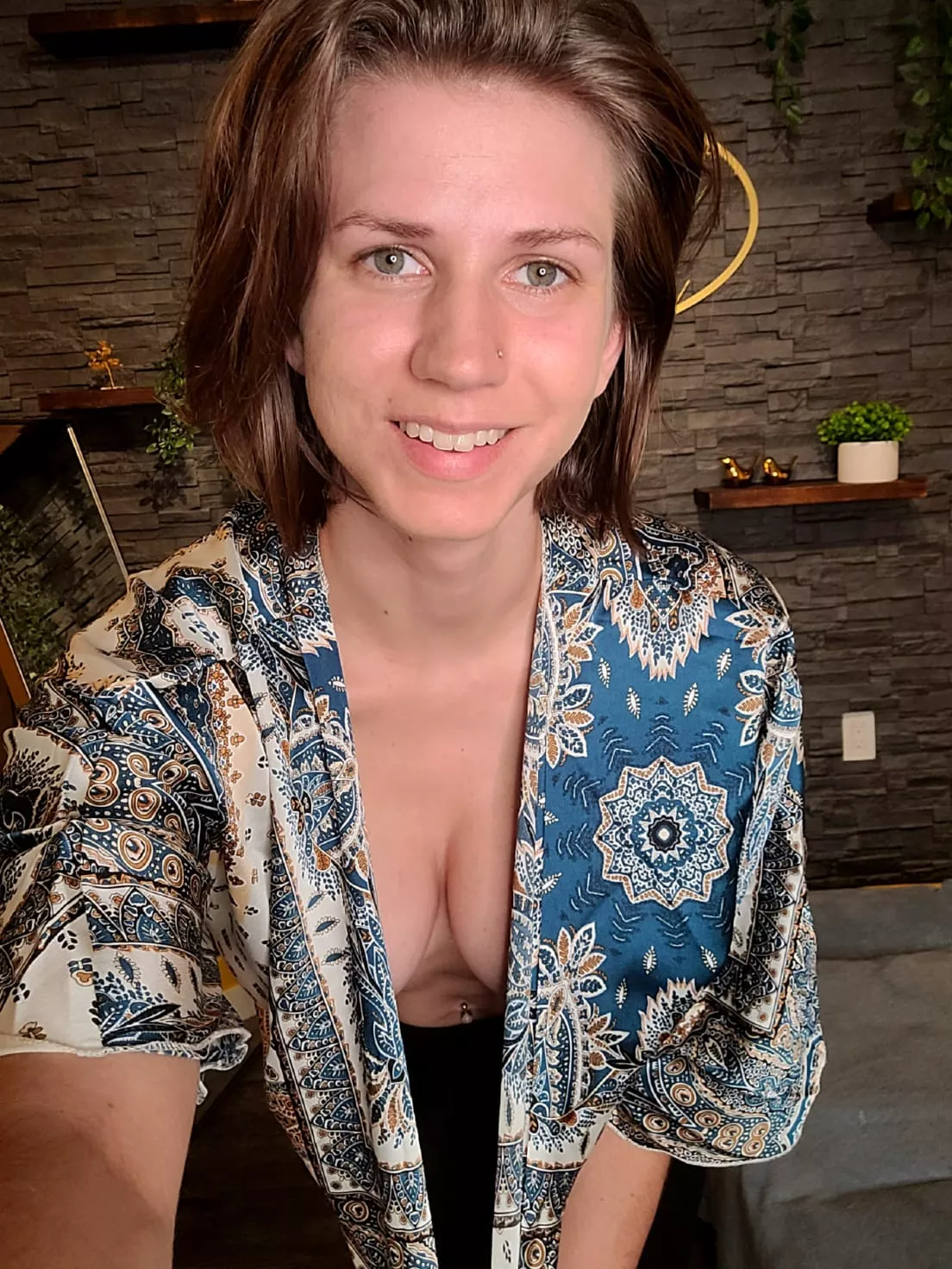 If I slightly lean forward oops posted by ScarlettJane92