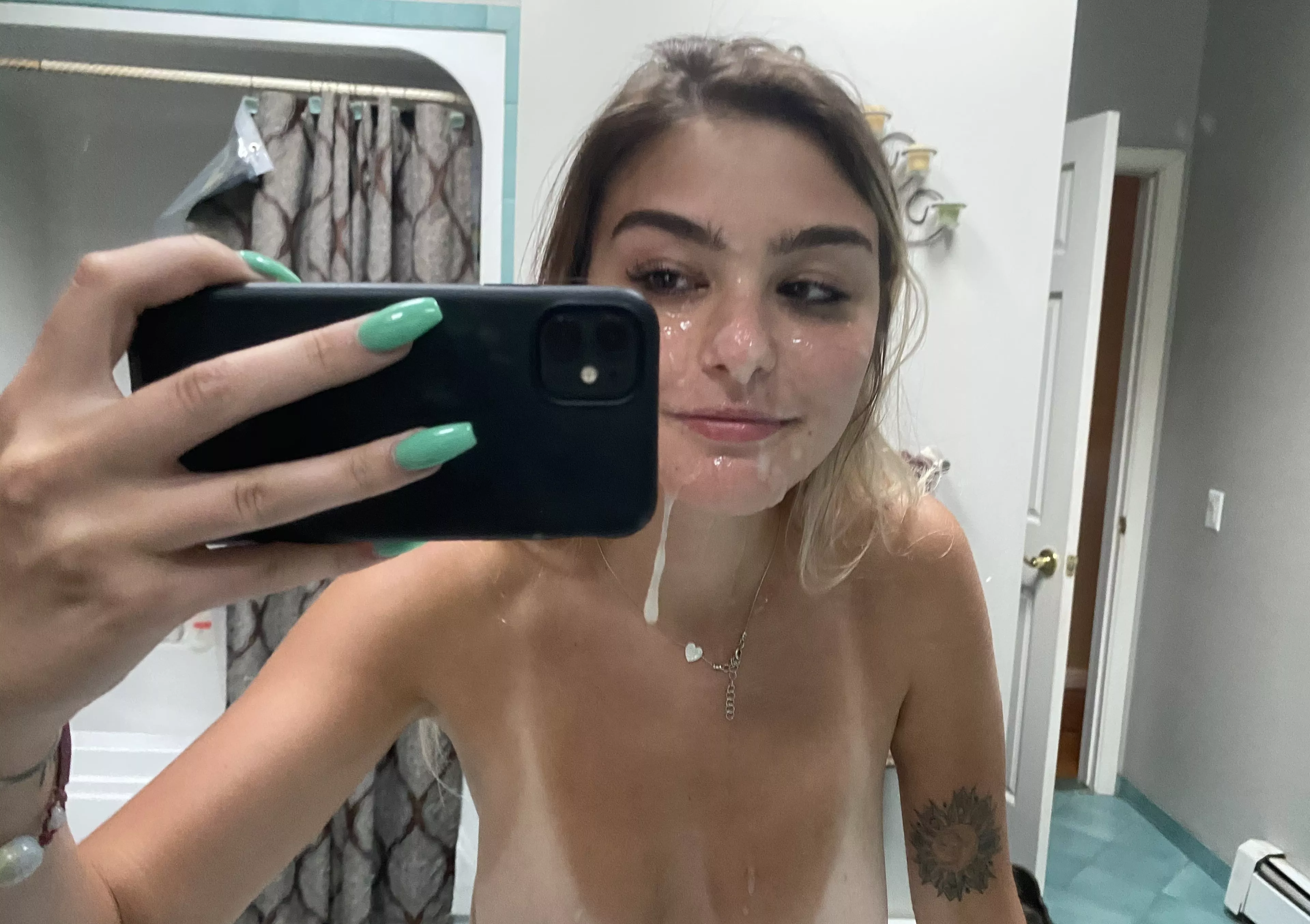 I'll help military strong men release some stress on my face, hurry up posted by heartunit