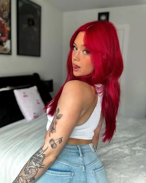 it’s your favorite girrrrrrl😏🤭😘 by Bbbbbunny22