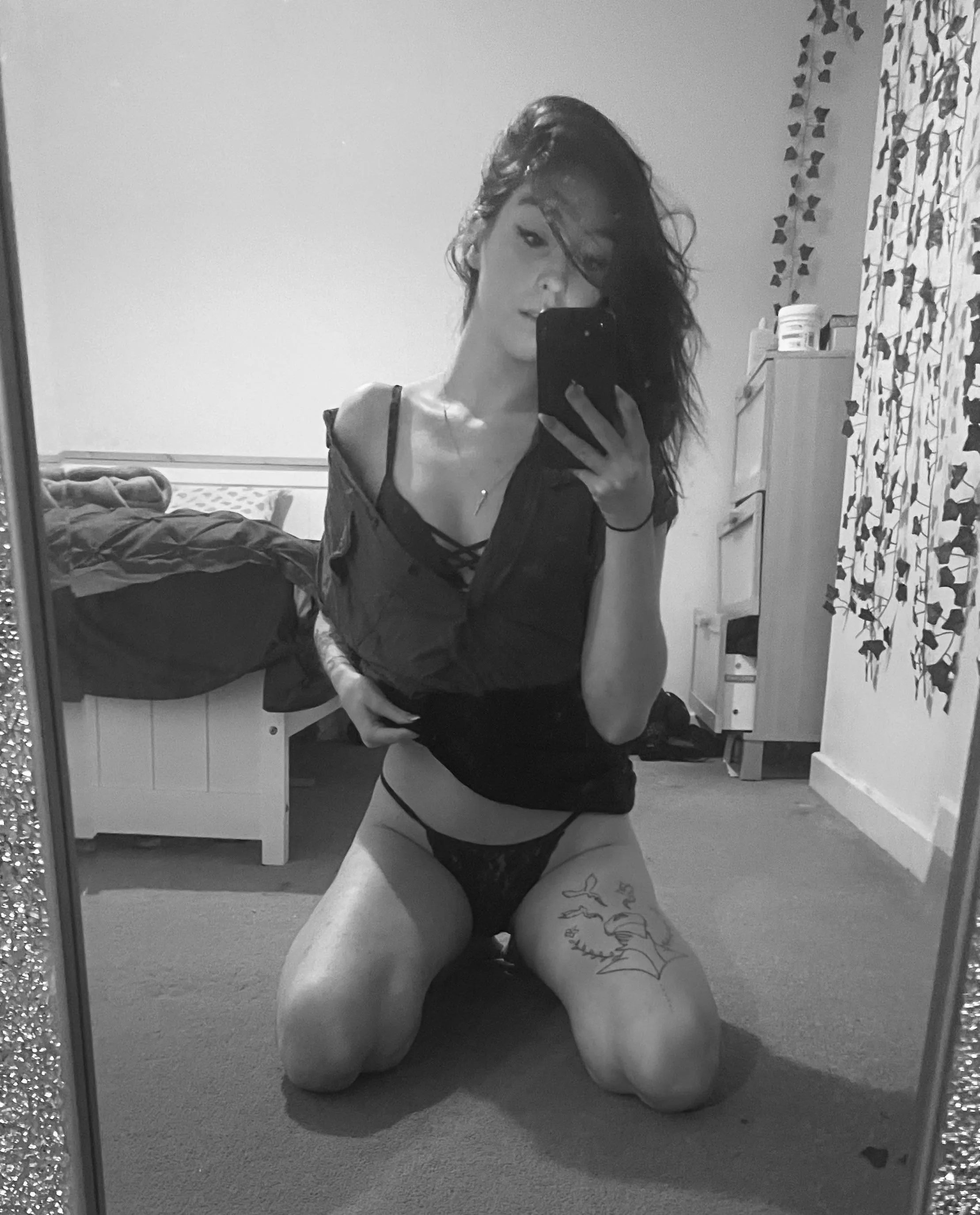 love this outfit ;) posted by TranslatorAnxious554