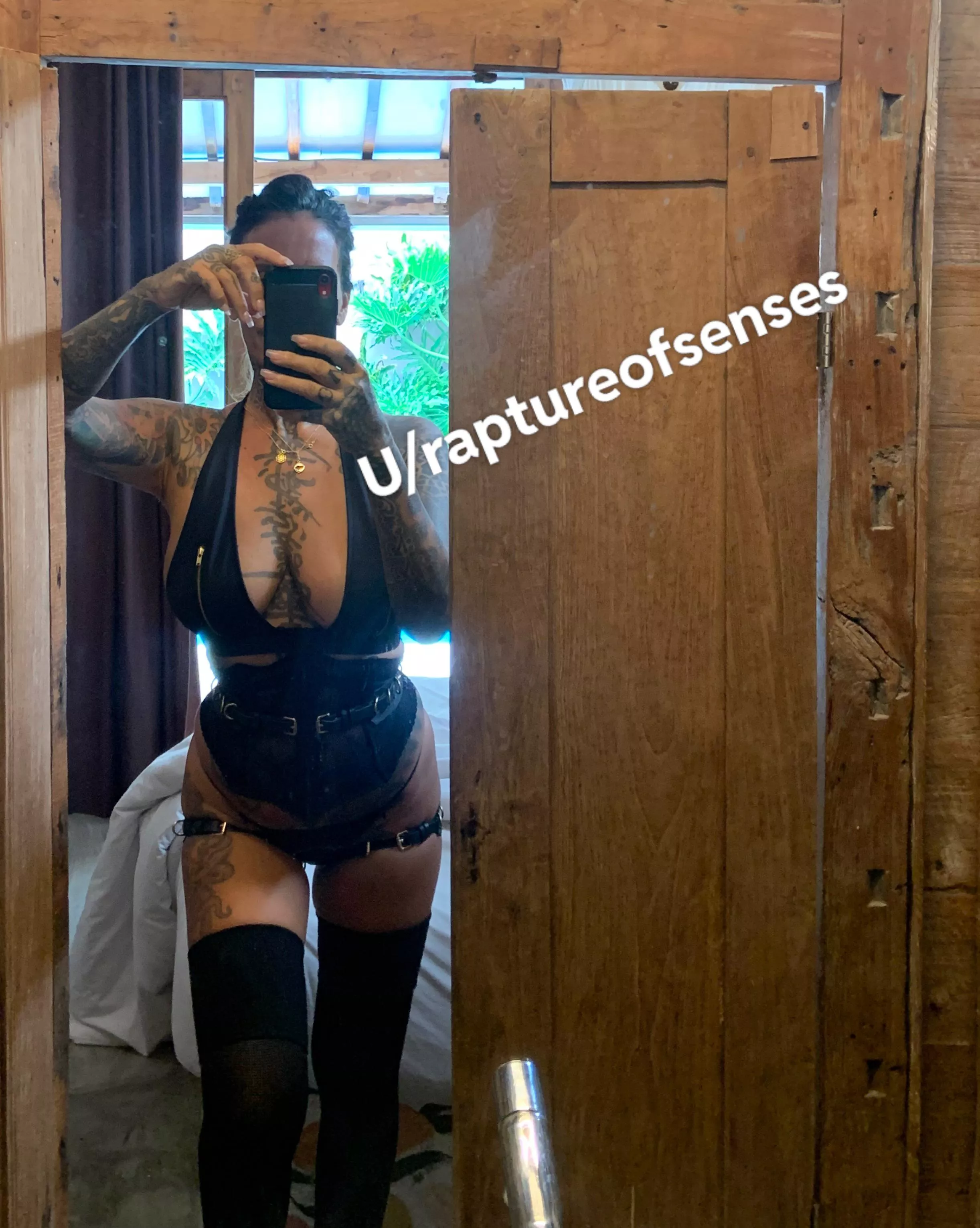 Mombod in leather and knee high boots posted by raptureofsenses