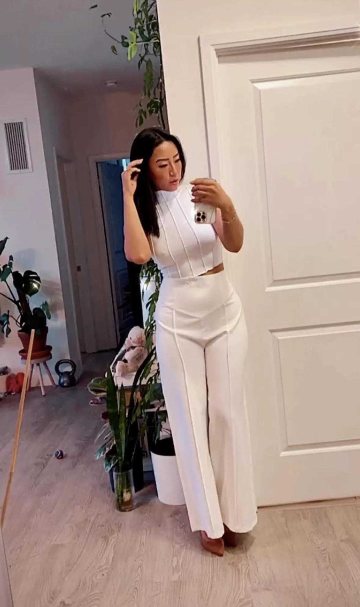 More of your favourite posted by notaverage22