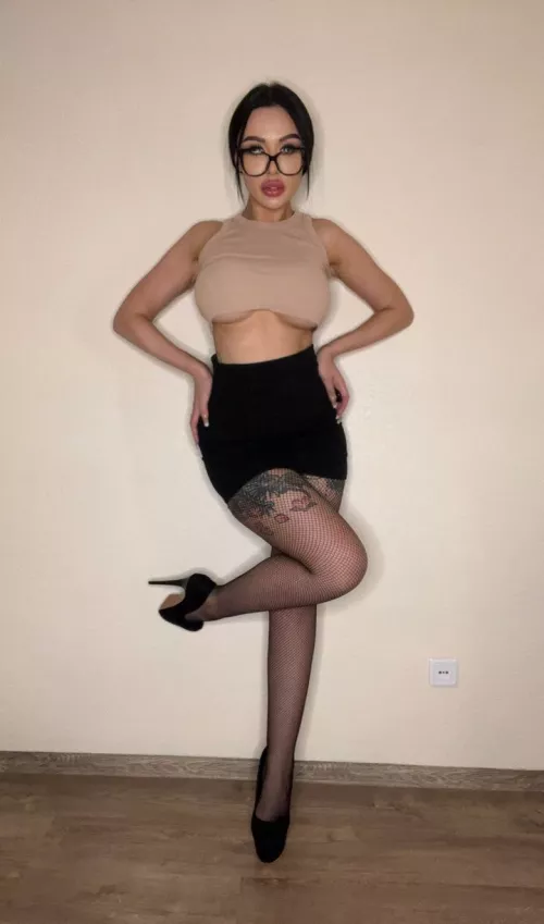 Mybe you wanna be my Boss? by Mia_murrX