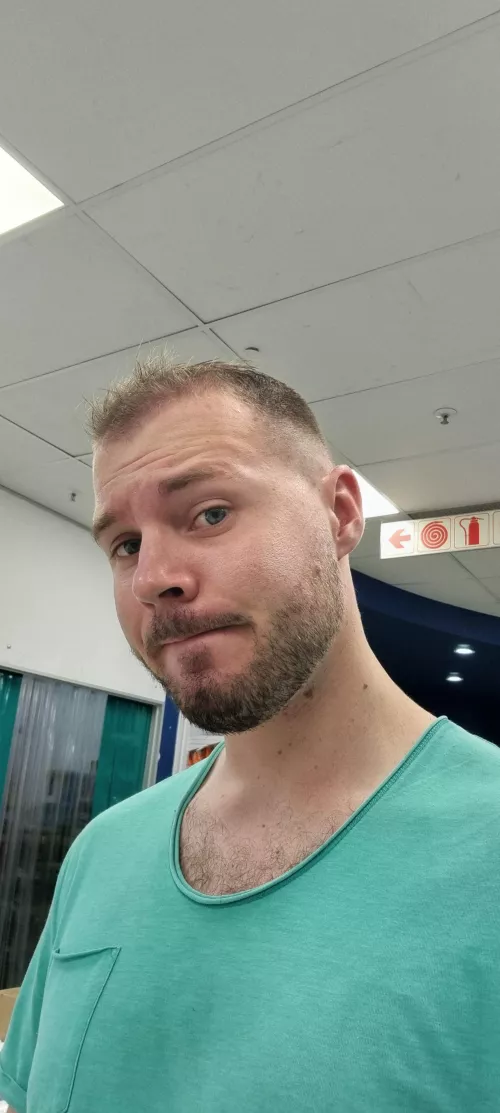 New Haircut + Long Weekend = 😍 by GalacticSnow