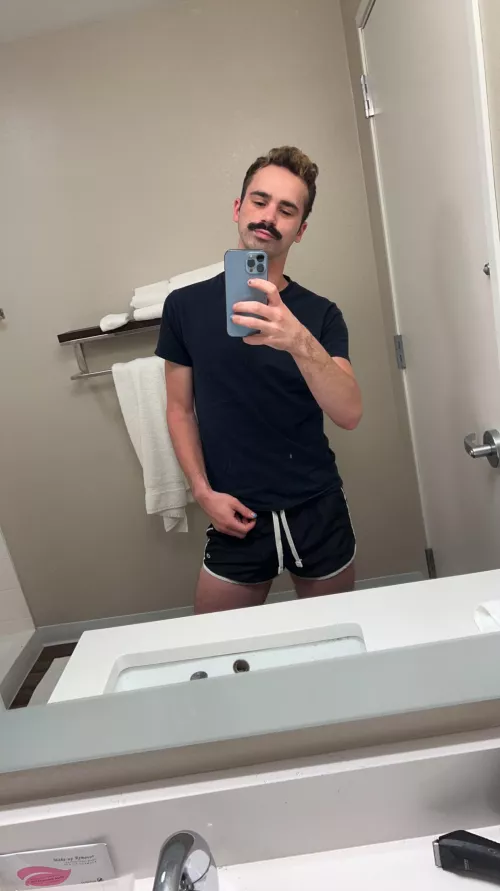 Oh hi Phoenix! 🌞 by FosseFanatic