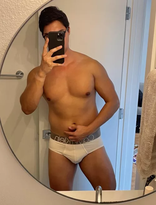 Started wearing briefs recently by Gpardo93