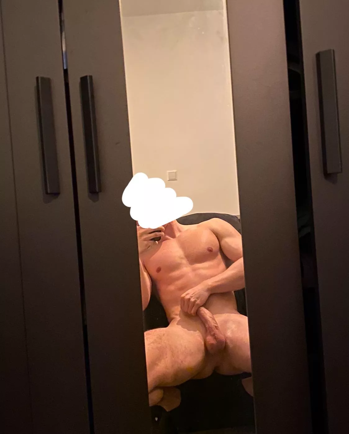 Submissive sluts wanting to get bred and owned? I’ll make sure to treat you so well you’d never want anything else. posted by slimsurreal