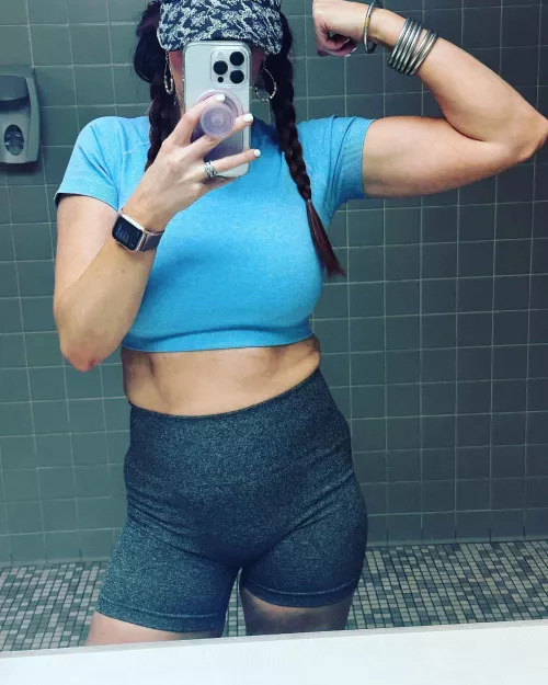 These shorts are so comfy! by Justdrawnthatway_