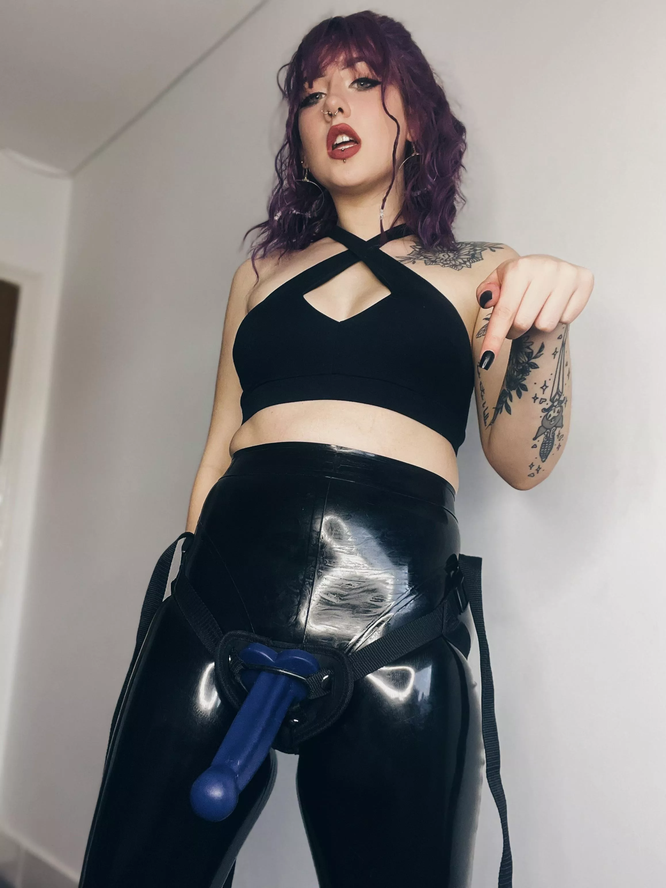 Time to kneel and suck it posted by itsflamefoxx