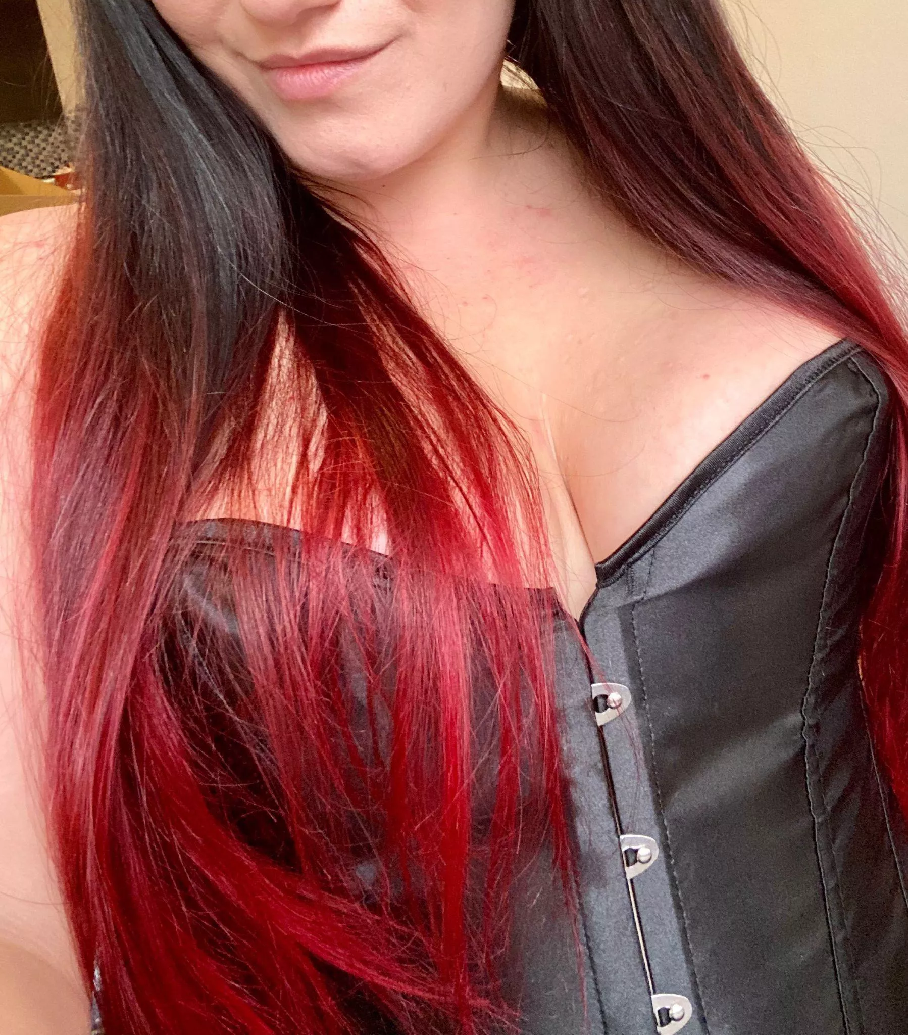 Wanna know what’s underneath…? posted by daddys_baby_girl0