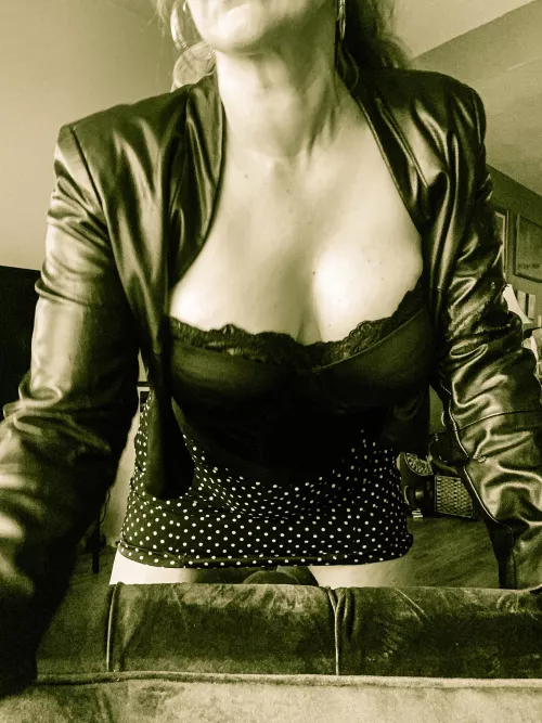 What do you call a story about a broken pencil? Pointless! by Aishadahava