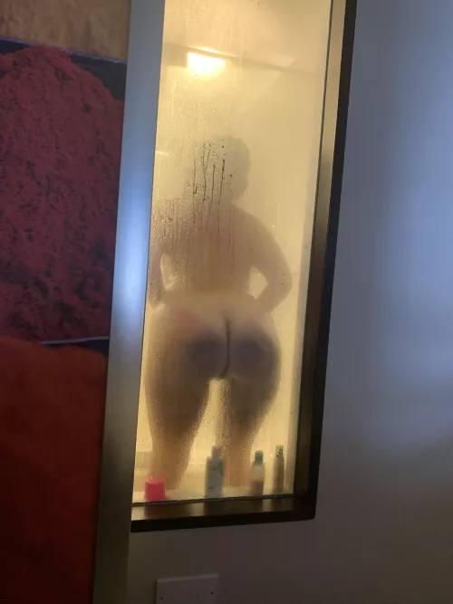 Who’s getting her back? by throwaway19041602