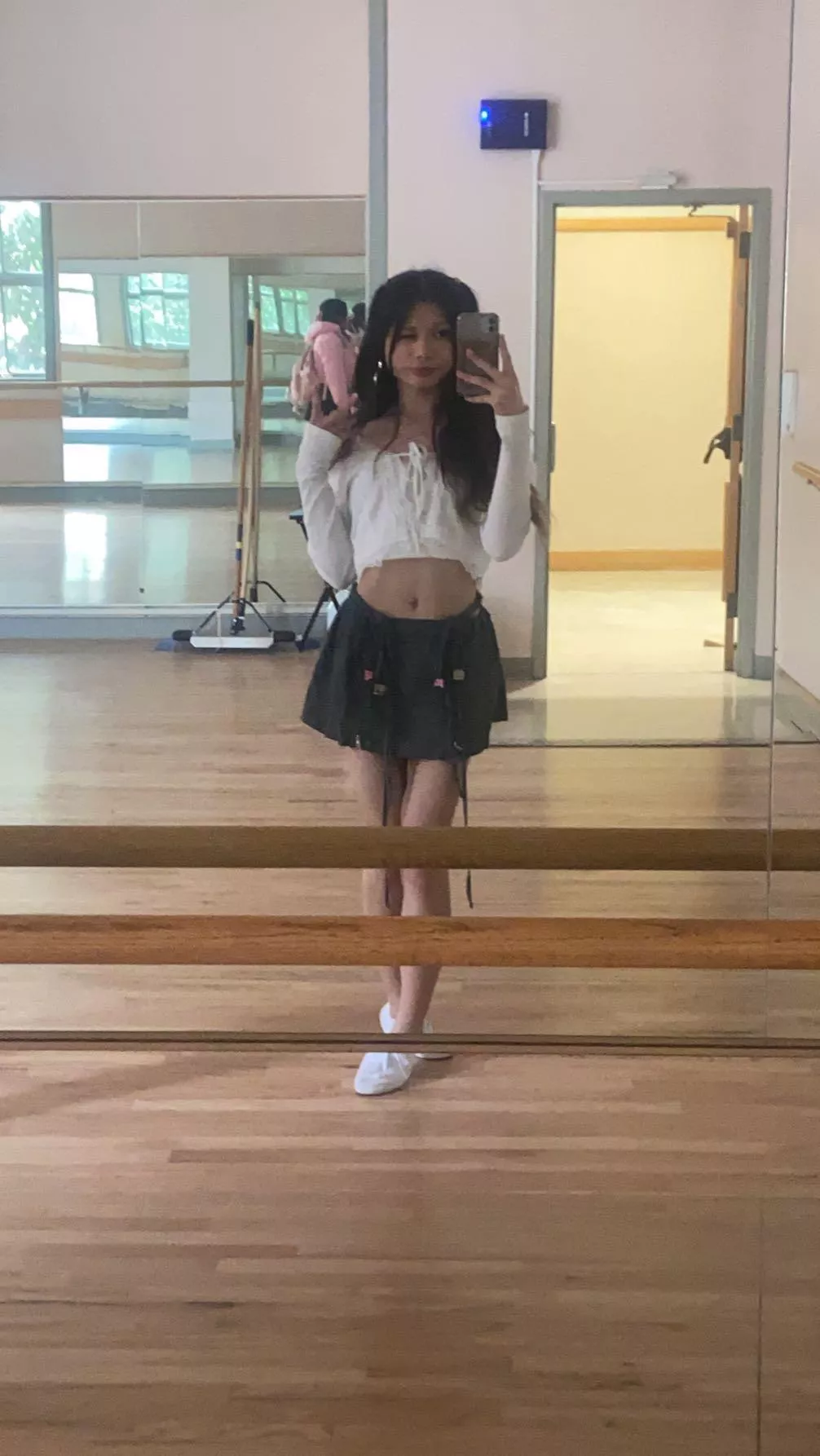 wink back! ★~(◠‿◕✿) posted by SailorDae