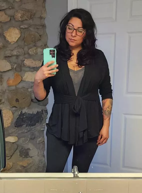 43 yo 5’9 wifey liking sharing her with big cock😬 posted by Playful-Chapter-392