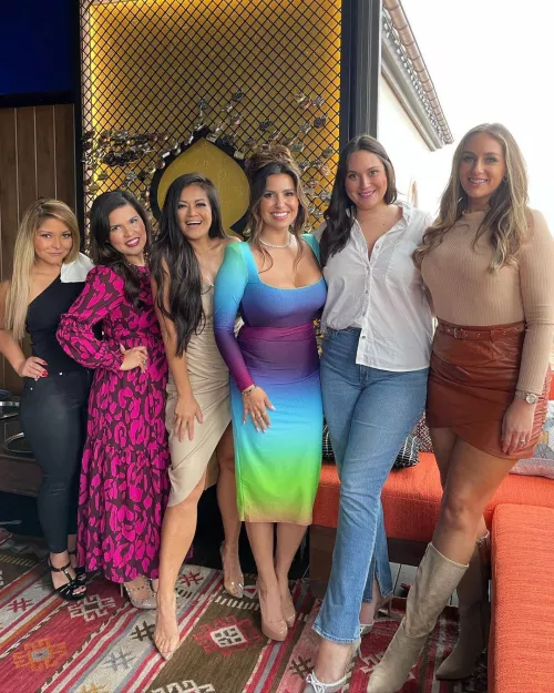 Chose your MILF by Stu_Griffin