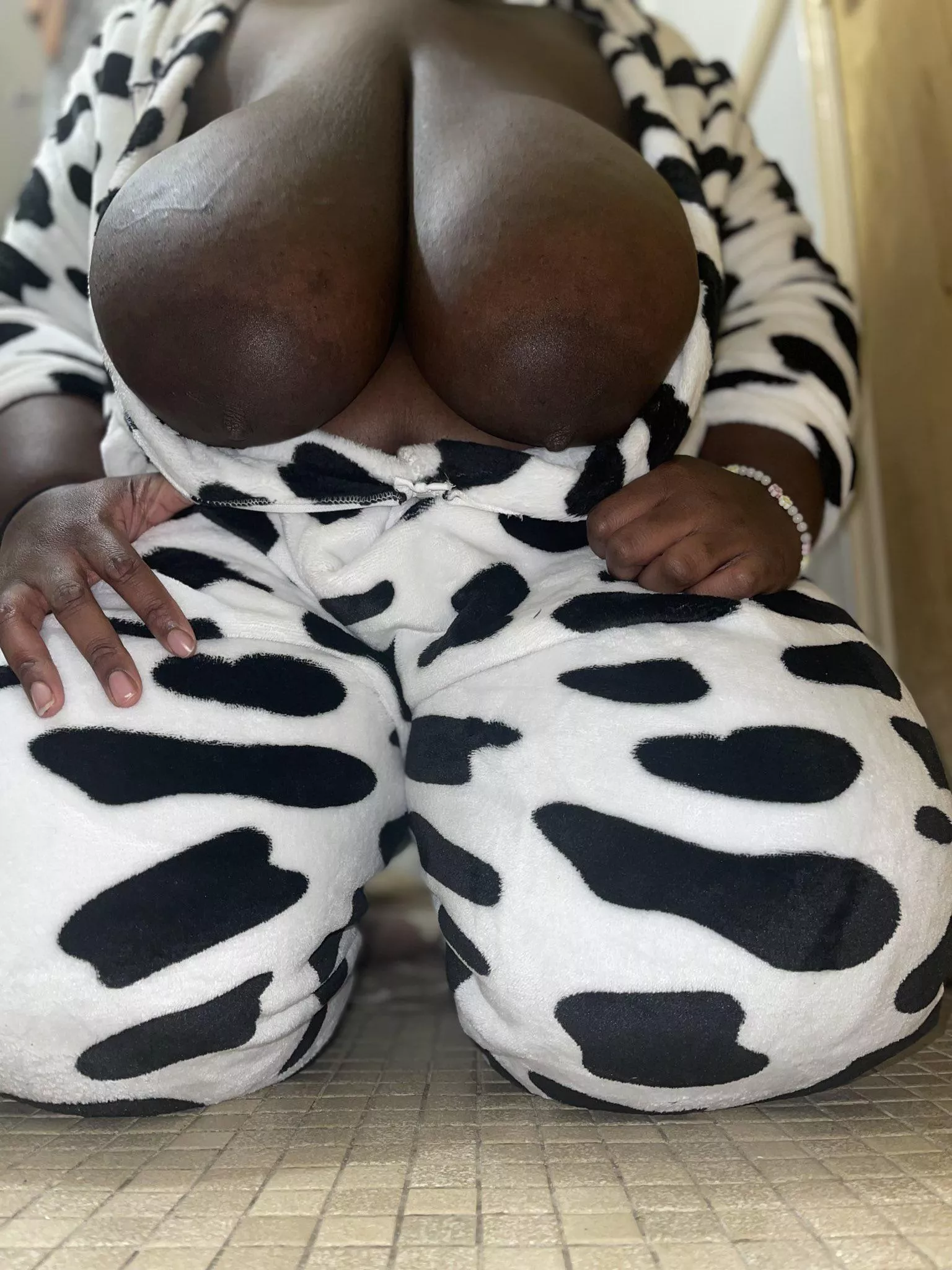 Come and milk these udders 🍫🍼 posted by CantSeeCayla